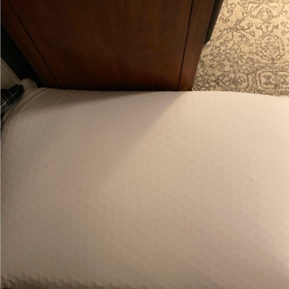 Purple harmony pillow standard low - Picture 2 of 2